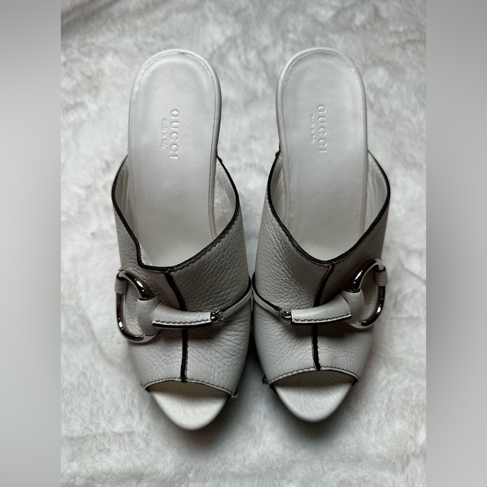 Gucci White Leather Women's Shoes